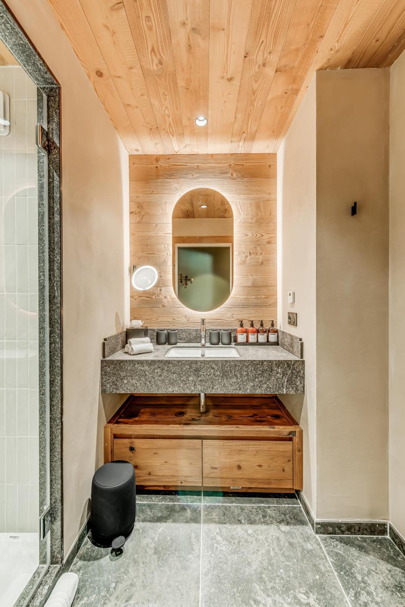 Le Cairn Aparthotel Val-d'Isere Exterior photo