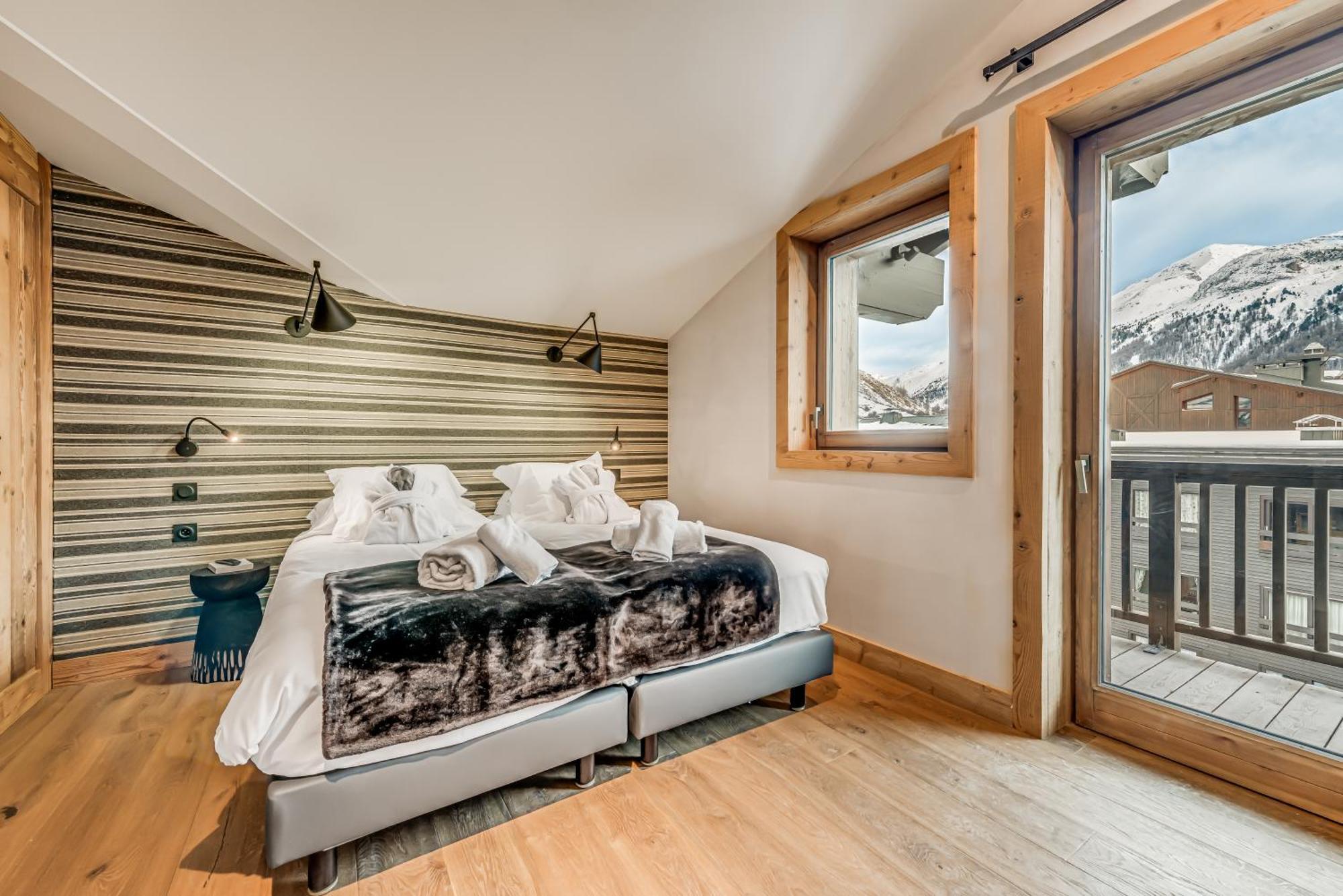 Le Cairn Aparthotel Val-d'Isere Exterior photo